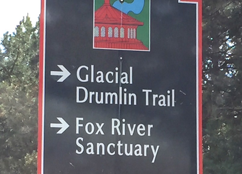 0.0 Glacial Drumlin Trail Sign