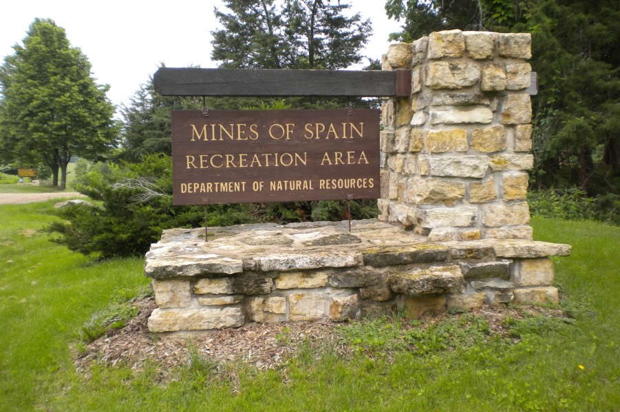 1 Dscn2793 Mines of Spain Sign