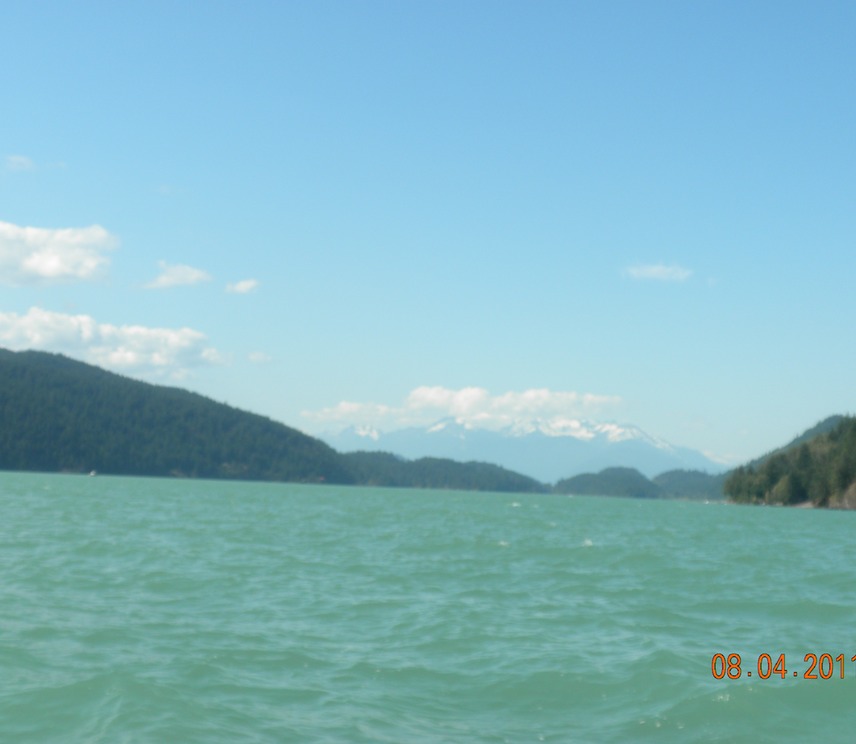 Harrison lake from boat 2